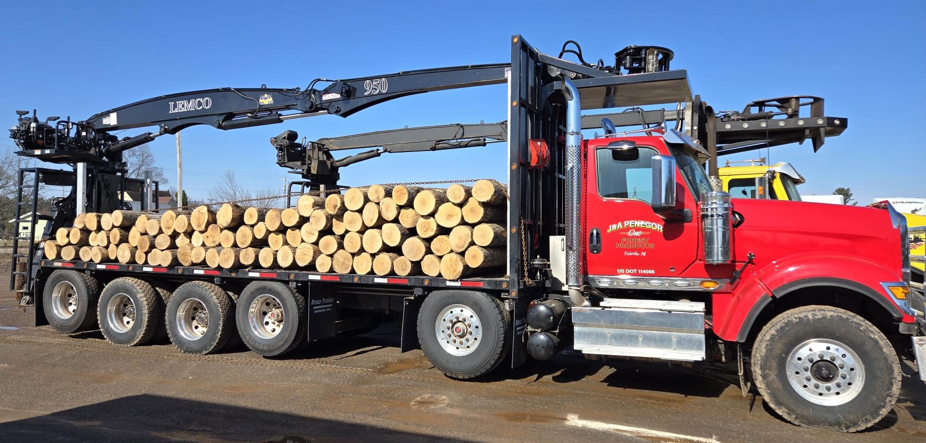 Lemco 950 Right Hand Side on logging truck 4-2025 cropped